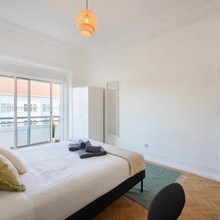 Bright Double Saldanha, 1min Metro * 리스본